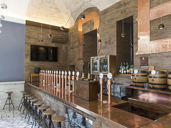 Restaurantes et café bar